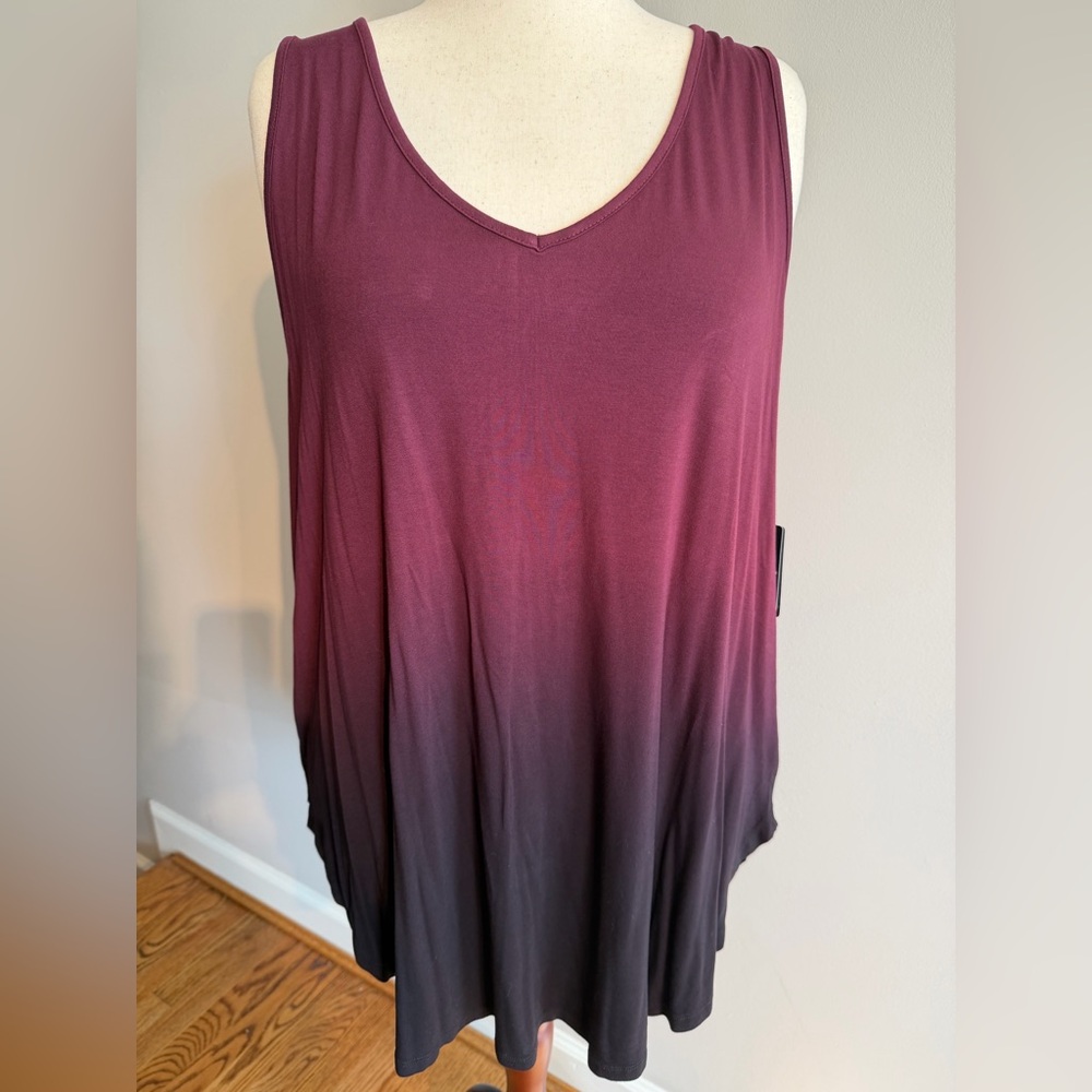 NWT Torrid Wine Dip Dye Sleeveless Tunic Tee - Torrid Size 4 (26, 4X)